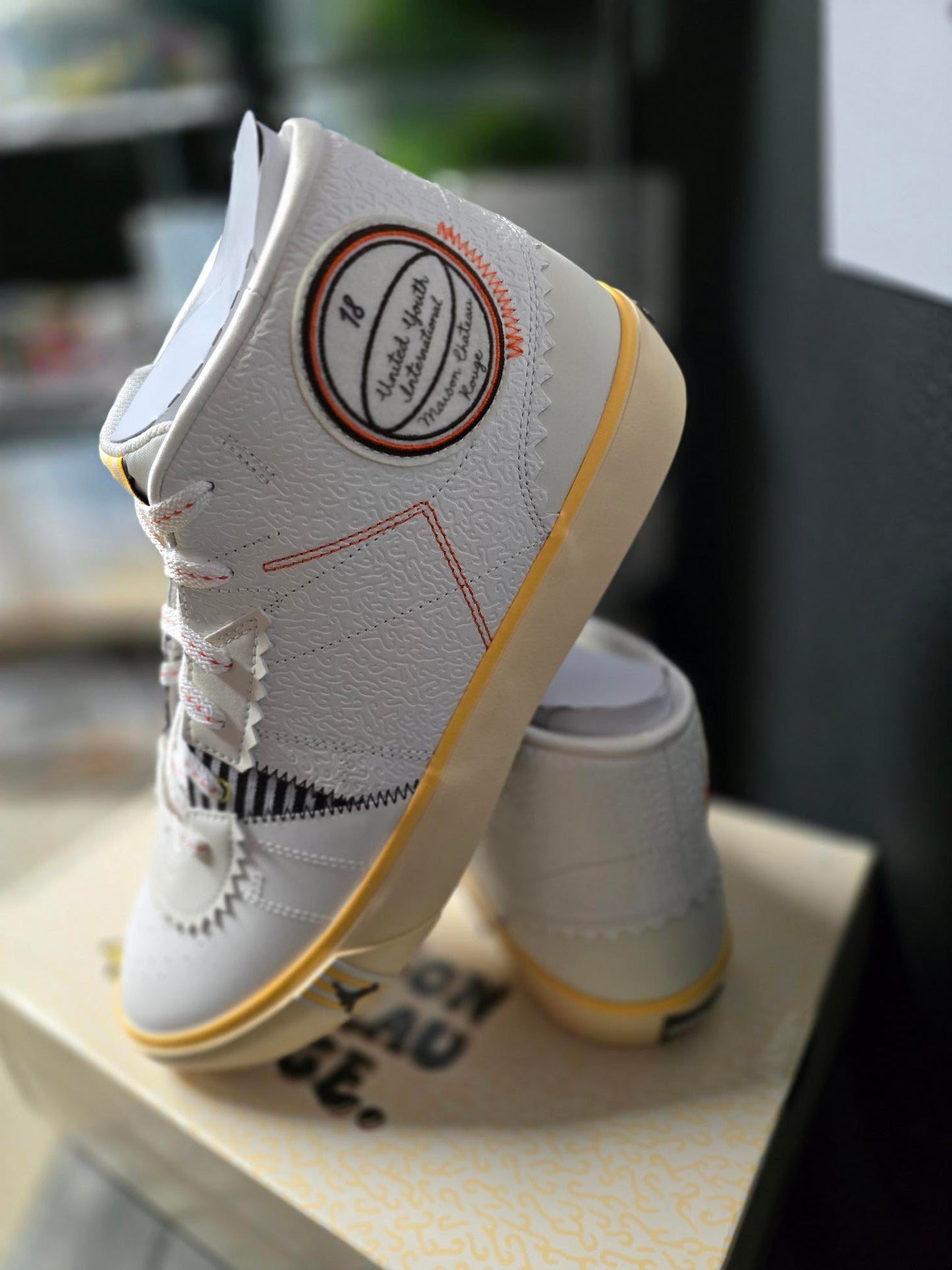Jordan Series Mid SP/Maison Château Rouge x